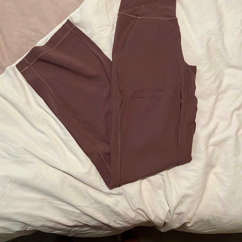 Lululemon Align High Rise Wide-Leg *short, size 2